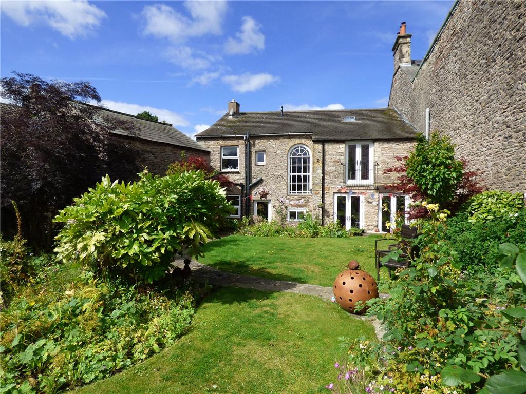 Fletcher Hill, Kirkby Stephen, CA17 5 bed end of terrace house for sale