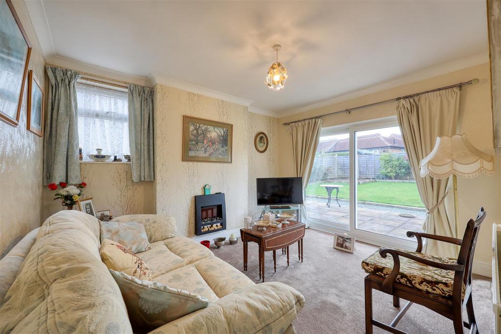 Nottingham Road, Melton Mowbray 3 bed detached house for sale £325,000