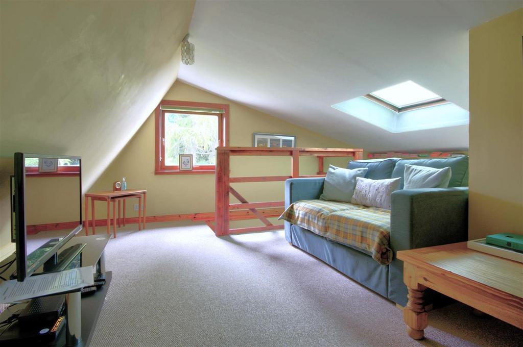 Guest sitting room