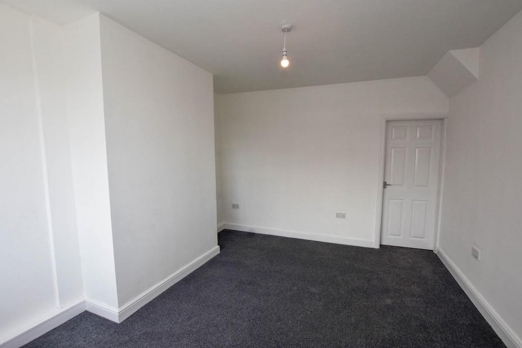 North Street, AshtonInMakerfield... 3 bed terraced house £750 pcm