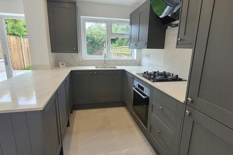 17 Station Road, London, W7 3JD