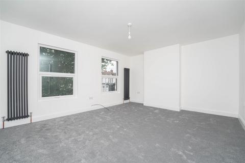17 Station Road, London, W7 3JD