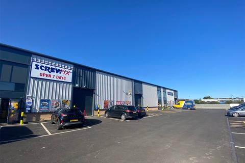 Trade counter to rent, Unit 2A Discovery Trade Park, Whisby Road, LN6
