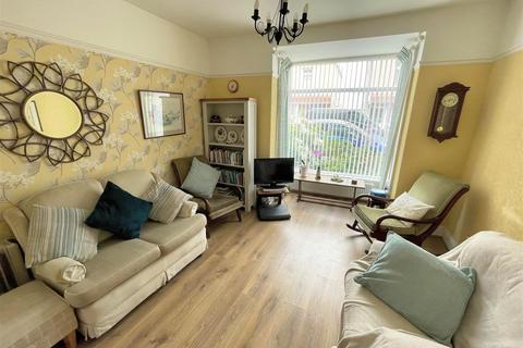 18 Devon Place, Mumbles, Swansea, SA3 4DR
