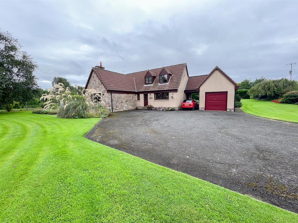 Foulden Deans, BerwickUponTweed 3 bed detached house for sale £465,000