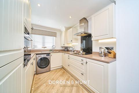 14 Elstar Road, Ongar, CM5 0FQ