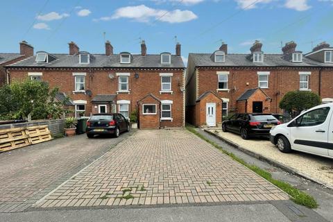 20 Avenue Terrace, Stonehouse, GL10 3RE