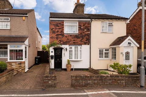 13 Common Lane, Dartford, DA2 7DE