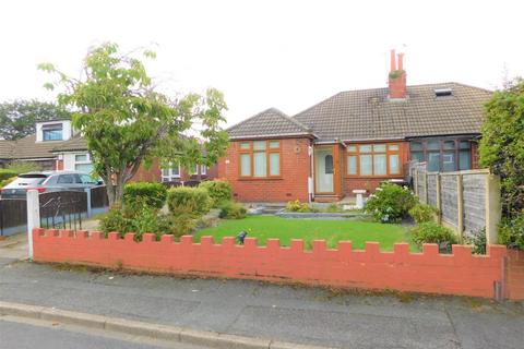 3 bedroom semi-detached bungalow for sale - Rishworth Drive, Manchester