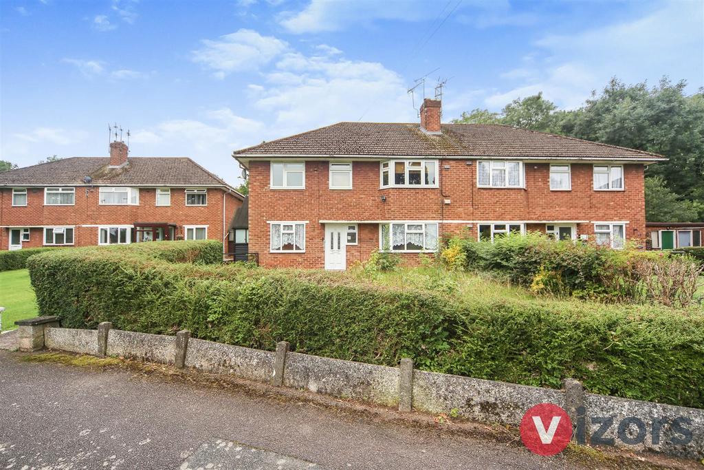 Poplar Road, Batchley, Redditch 2 bed flat for sale £155,000