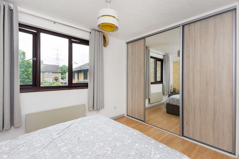 51 Louvain Road, Greenhithe, DA9 9DY