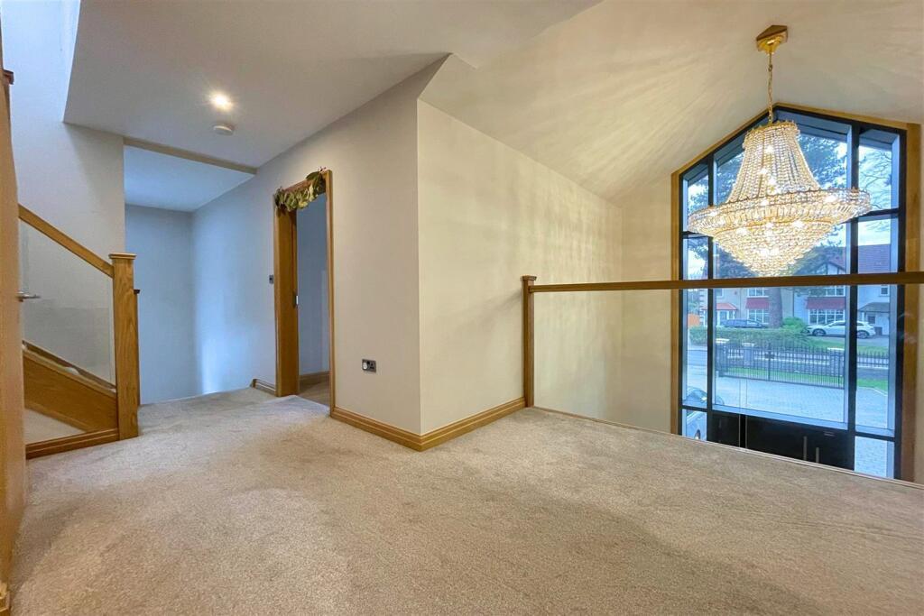First Floor Landing Aspect 2.jpeg