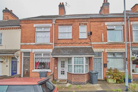 3 bedroom terraced house for sale, The Lawns, Hinckley