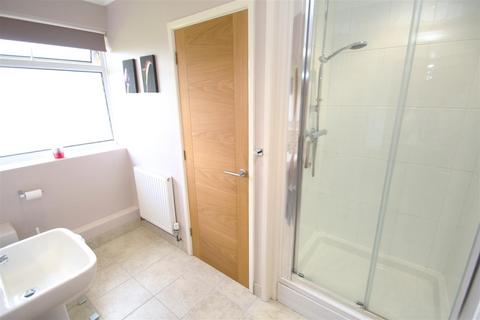 Birchley Chapel Hill, West Grimstead, Salisbury, SP5 3SJ