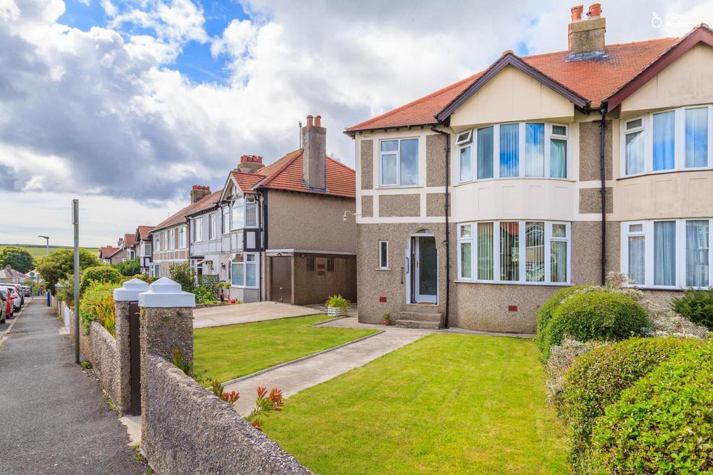 Westbourne Drive, Douglas, Isle Of Man 3 bed semidetached house for