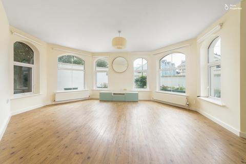 2 bedroom flat for sale, Queens Pier Apartments, Ramsey, Isle Of Man