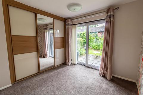 2 bedroom terraced bungalow for sale - Honeysuckle Close, Strelley, Nottingham