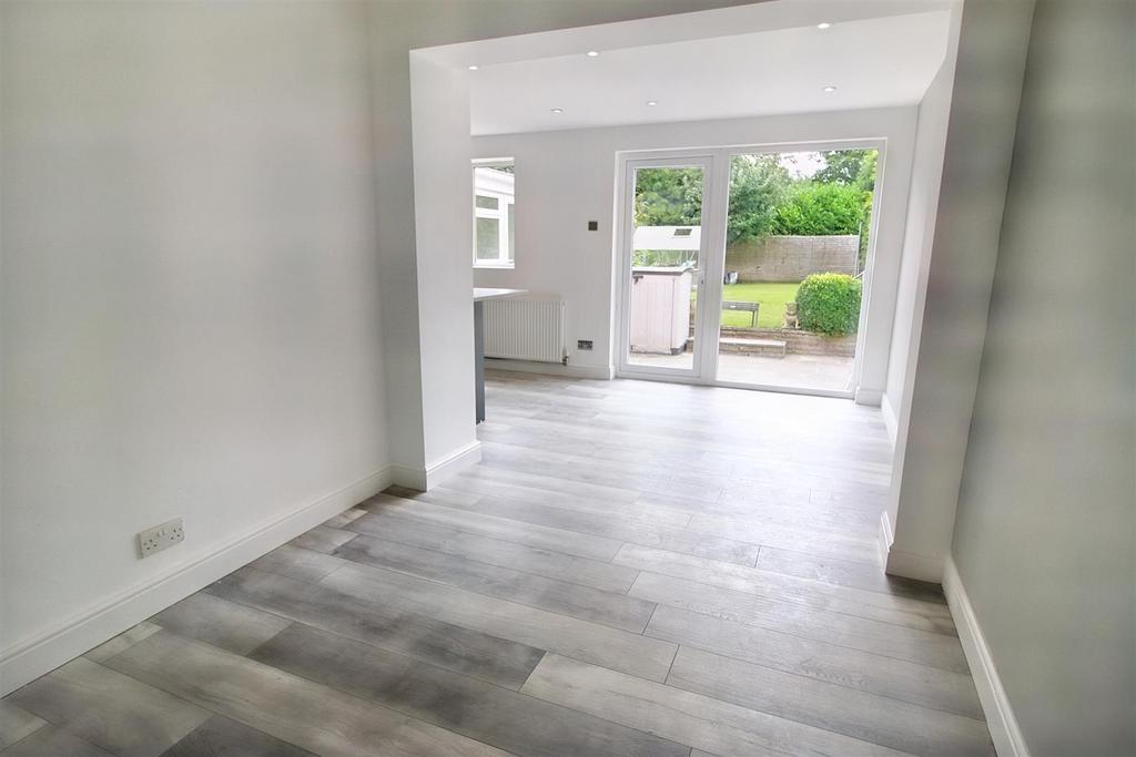 Regis Road, Tettenhall 4 bed detached house for sale £330,000