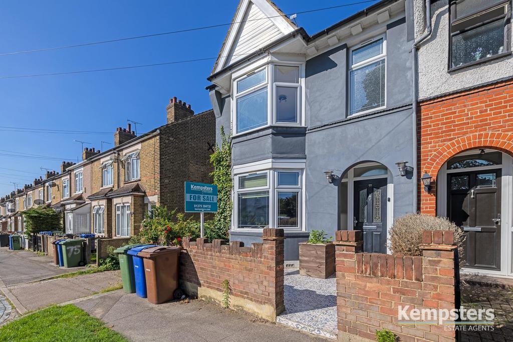 Parker Road, Grays 3 bed semidetached house for sale £375,000