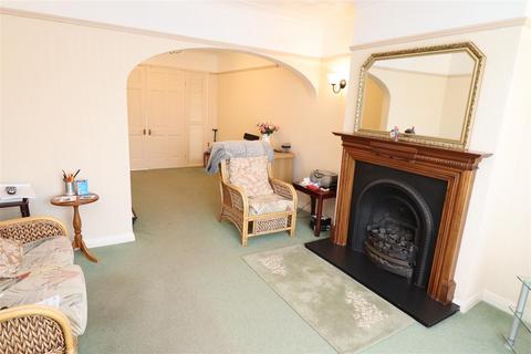 64 Beech Road, Elloughton, Brough, HU15 1JY