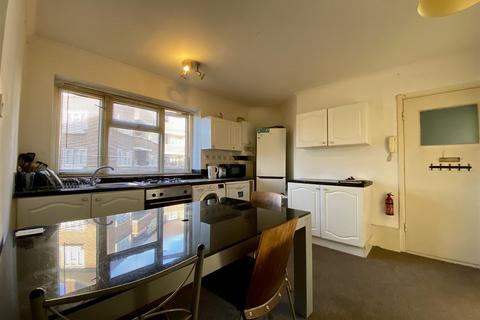 60 The Willoughbys, London, SW14 8DF