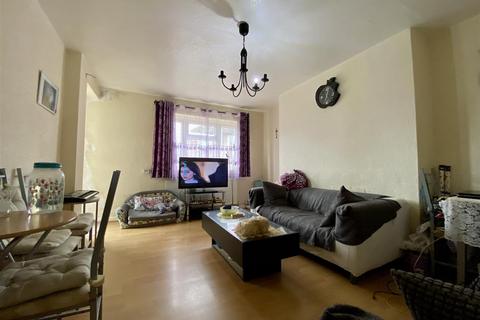 45 The Willoughbys, London, SW14 8DF