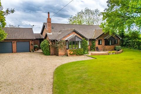 4 bedroom bungalow for sale, Waltham Road, Brigsley, Grimsby, DN37