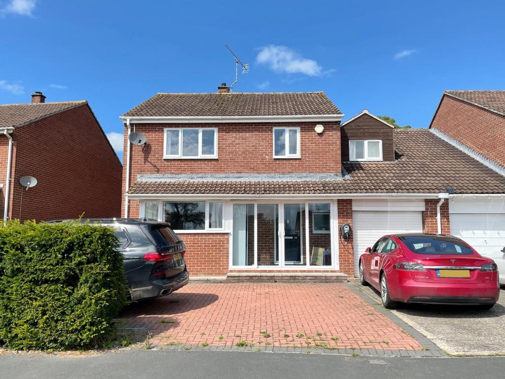 Read Mead, Glastonbury 5 bed link detached house to rent £1,750 pcm