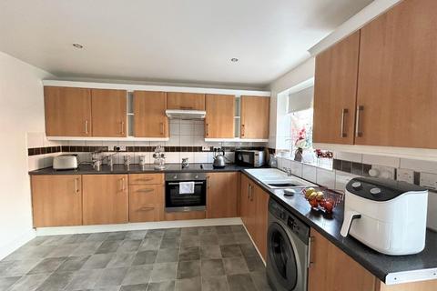 2b Marsh Street, Wombwell, Barnsley, S73 0AG