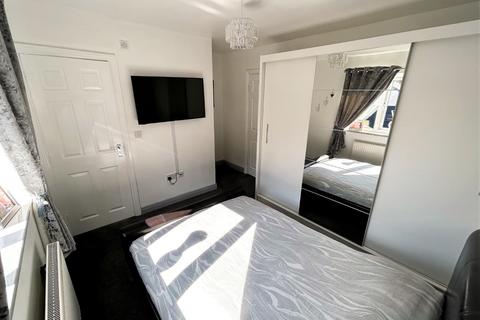 2b Marsh Street, Wombwell, Barnsley, S73 0AG