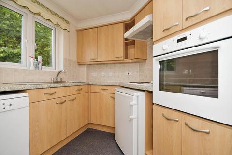2 bedroom flat for sale, Fitzwilliam Court, Bartin Close Sheffield, S11 9GE