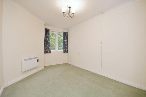 2 bedroom flat for sale, Fitzwilliam Court, Bartin Close Sheffield, S11 9GE