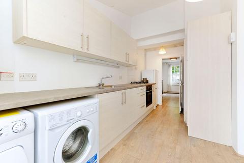 2 bedroom cottage to rent, St Marys Square, Ealing, W5