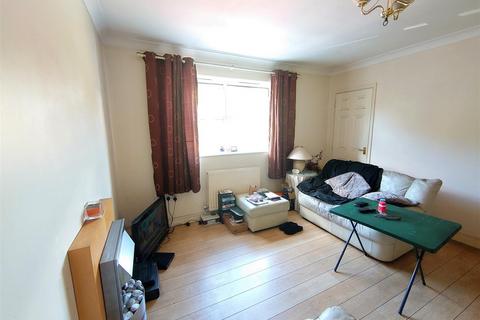 3 Baxter Close, Atherstone, CV9 2NY