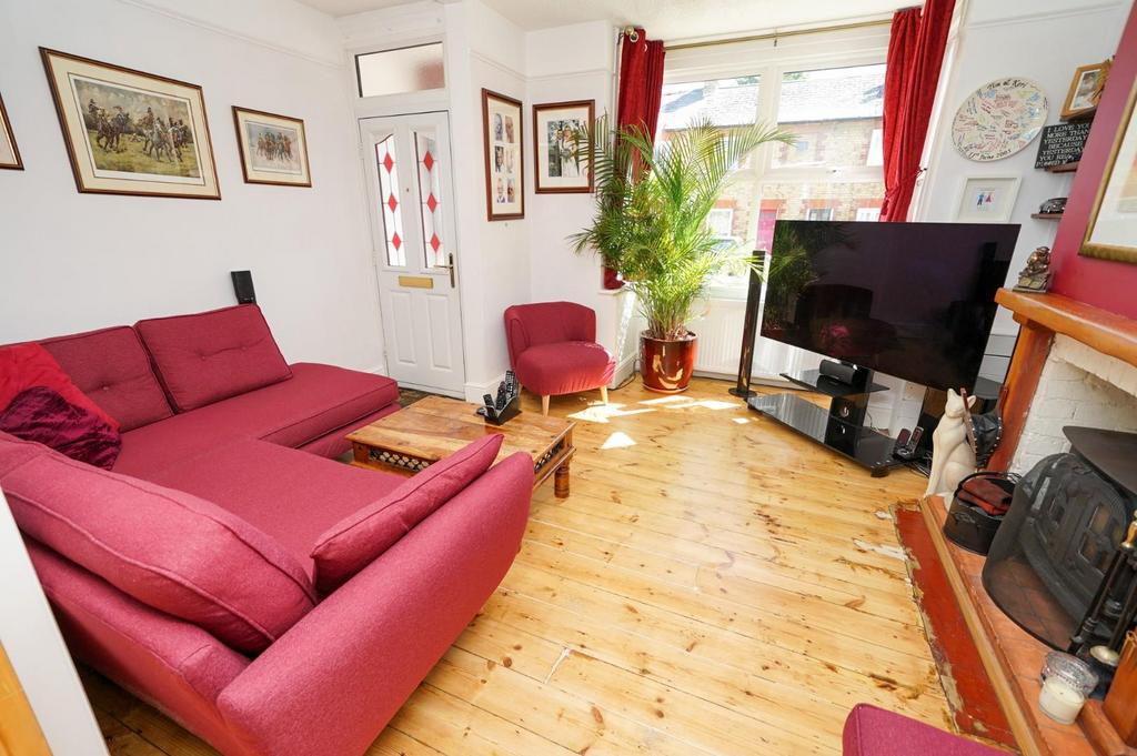 Church Street, Leighton Buzzard 3 bed end of terrace house for sale £