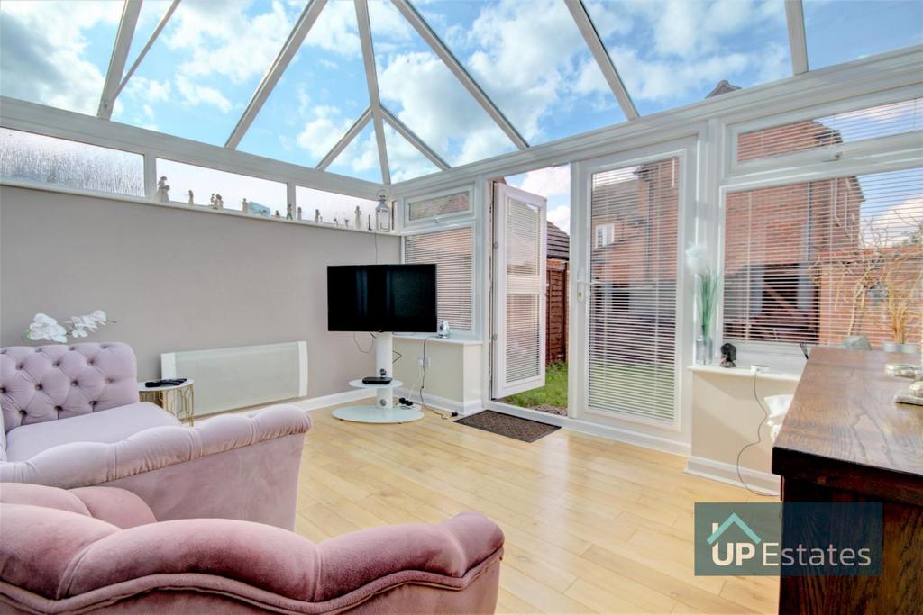 Jasper Close, Bannerbrook Park, Coventry 3 bed semidetached house for