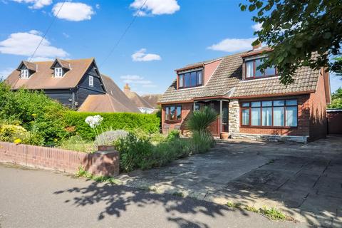3 bedroom detached house for sale, Victory Road, West Mersea Colchester CO5