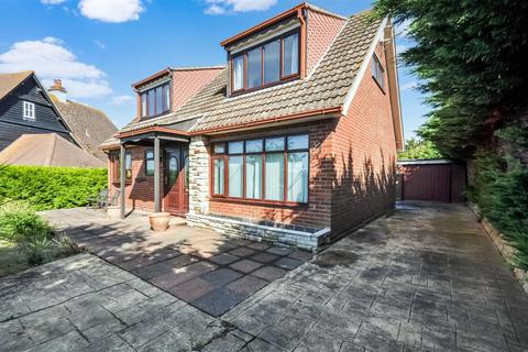 3 bedroom detached house for sale, Victory Road, West Mersea Colchester CO5