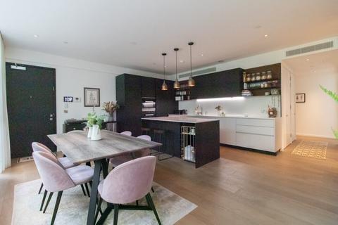 Flat 1, 7 Long Street, London, E2 8GS