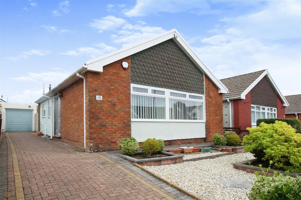 LON FAWR, BONDFIELD PARK, CAERPHILLY, CF83 1DA 2 bed detached bungalow