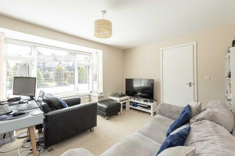 3 bedroom semi-detached house for sale, Mill View Road, Tring, Hertfordshire