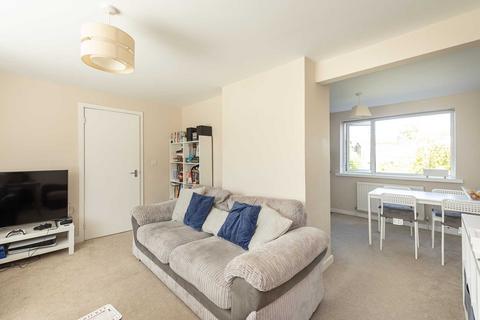 3 bedroom semi-detached house for sale, Mill View Road, Tring, Hertfordshire