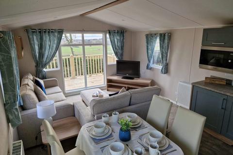 2 bedroom static caravan for sale, Letham Feus Holiday Park