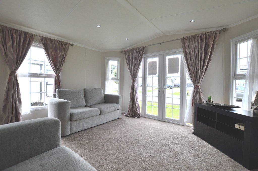Birchington Vale - Cristall -Jade  For Sale