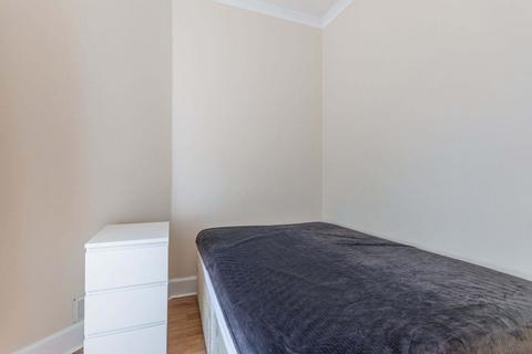 undefined, 2864L Duddingston Road West, Edinburgh, EH15 3PU
