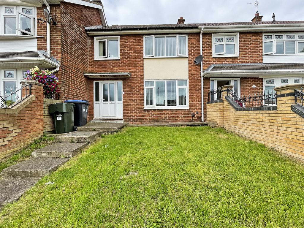 Kimberley Drive, Middlesbrough, TS3 3 bed terraced house for sale £80,000