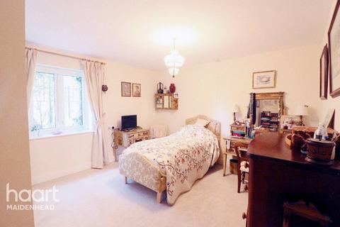 1 bedroom retirement property for sale, St Lukes Road, MAIDENHEAD