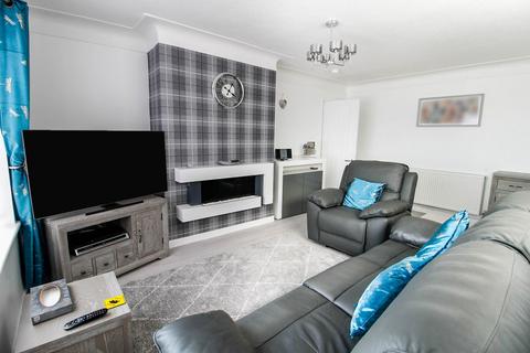 1 Cader Avenue, Kinmel Bay, Rhyl, LL18 5HU