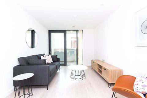 1 bedroom apartment for sale, Carriage House, 10 City North Place, London, N4