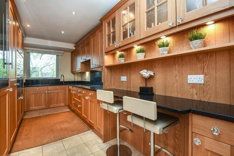 3 bedroom flat for sale, Templar Court,  St Johns Wood,  NW8